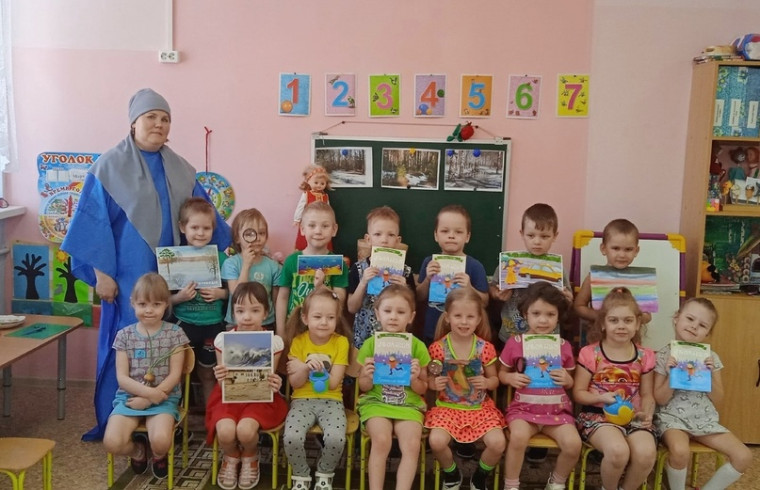 Более 4000 юных вологжан повысили свой уровень знаний о культурном богатстве Вологодской области. Более 4000 юных вологжан повысили свой уровень знаний о культурном богатстве Вологодской области.